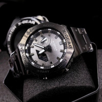 ราคา นาฬิกาข้อมือผู้ชาย แบรนด์แท้ X GEAR หัวเหล็ก 2 ระบบ เข้มมีพรายน้ำ เข็มเล็กใช้งานได้จริง พร้อมกล่องเหล็กแบรนด์ (21167366480)