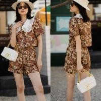 ราคา เซตผ้าทอลายดอก 2 ชิ้น เสื้อครอปปกลูกไม้ กางเกงขาสั้น VSHOP (15956134563)