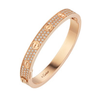 ราคา กำไลข้อมือ ประดับเพชร เกรดดี พร้อมไขควง งานฝังเพชรcz สินค้าพร้อมส่ง (20758821038)