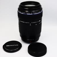 ราคา Olympus Zuiko 70 300mm เลนส์ซูมสำหรับการถ่ายไกลเป็นพิเศษ ขนาดกะทัดรัด ที่มาพร้อมความยาวโฟกัส 600 มม ที่รองรับการถ่ายภาพแบบไม่ใช้ขาตั้งกล้องได้ นอกจากความครอบคลุมระยะการถ่ายภาพ 140 มม ถึง 600 มม เลนส์ซ