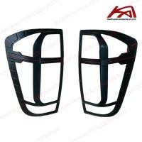 ราคา ครอบไฟหน้า ครอบไฟท้าย NAVARA NP300 2014 2019 ผิวดำ โลโก้แดง (21025199078)