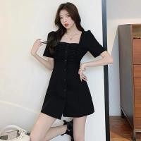 ราคา ชุดเดรสแฟชั่น เดรสคอเหลี่ยม กระดุมหน้า สม็อคหน้าอก เดรสสั้น น่ารักมากๆ มี2สี เนื้อผ้ายืดหยุ่นดีใส่สบาย 9138 (14003969525)