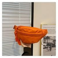 ราคา รุ่นใหม่ พร้อมส่งจากไทย กระเป๋าคาดอก กระเป๋าสำหรับผู้หญิง สไตร์นี้เท่มาก GC 141 (21233458582)