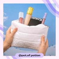 ราคา Kosas Puffer Makeup Bag กระเป๋าเครื่องสำอาง (21167071987)