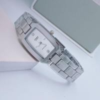 ราคา Panda watch65 นาฬิกาข้อมือผู้หญิง คาสิโอ รุ่น LTP 1165A 4CDF สายสแตนเลส ทรงสี่เหลี่ยมผืนผ้า หน้าปัด 22 มม มี 13 สี แถมถ่านฟรี (16032722431)