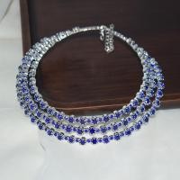 ราคา ปลอกคอ rhinestone หลายชั้นแฟชั่น 3 แถวคริสตัลสร้อยคอคอบัตรสร้อยคอลวดหลายสีแหวนคอเจ้าสาว (16537528095)