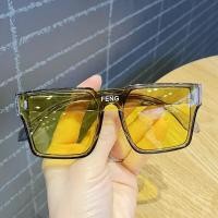 ราคา แสงแดดสำหรับเด็ก แฟชั่น การถ่ายภาพถนน สี่เหลี่ยม แว่นตา ต่อต้านยูวี แว่นตากันแดด เด็กผู้ชาย สาว สีดำ สีเหลือง (20320410112)