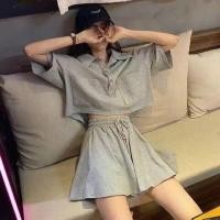 ราคา พร้อมส่ง พร้อมส่งในไทย ชุดเซท ได้ทั้งเสื้อแล้วกางเกง ชุดเซทขาสั้น ผ้าวอร์มมี2สีจ้า (15113840864)