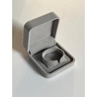 ราคา กล่องกำมะหยี่ใส่เครื่องประดับกล่องเก็บเครื่องประดับกล่องใส่แหวนต่างหูสร้อยคอกำไลข้อมือกล่องกำมะหยี่สีเทา (17199937260)