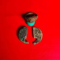 ราคา แหวนสัมฤทธิ์โบราณกับต่างหู สมัยทวารวดี เหมา3 ชิ้น หน้าเก็บสะสมหายาก มีลาดลายตามรูปของแท้ครับ รับประกันไม่ได้ทำขึ้นใหม่ (4542768005)