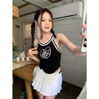 ราคา Cici C1553 สายเดี่ยวไหมพรม ดีเทลปักลายกุหลาบรูปหัวใจ น่ารักสไตล์Y2K (18282848468)