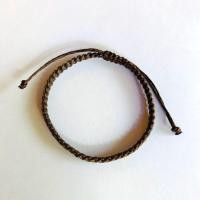 ราคา สร้อยข้อมือถักเชือกเทียนสีน้ำตาลเข้ม ปรับขนาดได้ (18785638766)