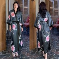 ราคา ชุดนอนผ้าซาตินสตรีเสื้อคลุมอาบน้ำแขนยาวผ้าไอซ์ซิลค์ขนาดใหญ่สำหรับฤดูร้อนปี2022 (18869331753)