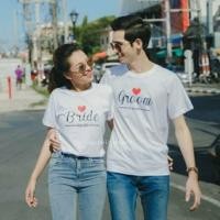ราคา เสื้อยืด พิมพ์ลาย เสื้อยืดโอเวอร์ไซส์ S 5XL ผ้าฝ้าย 100 ชุดพรีเวดดิ้ง Groom Bride เสื้อคู่พรีเวดดิ้ง เสื้อยืดคู่สีขาว เสื้อยืดคู่รัก C008 ตัวละ S 5XL (20647310076)