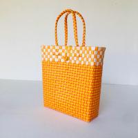 ราคา กระเป๋าสาน กระเป๋าใส่เอกสาร เส้นพลาสติกสาน ขนาดกว้าง10 5ยาว32สูง32 5ซม สายสูง16 5ซม วัดจากขอบปากตระกร้า (21333758235)