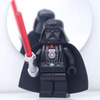 ราคา LEGO Star Wars Darth Vader Celebration (20886504291)