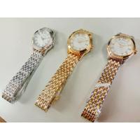 ราคา นาฬิกาข้อมือผู้หญิง Guy Laroche หน้าปัดทรงกลม แต่งหน้าปัดบนล่าง สายเหล็กสีทองสลับเงิน (12426173487)