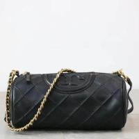 ราคา 2023 new Tory Burch Fleming Series Sheepskin Quilted Cylinder Bag Single Shoulder Bag Crossbody Bag (20015908082)