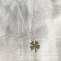 ราคา Yourdays leaf clover necklace สร้อยคอจี้ใบโคลเวอร์ (17699562285)