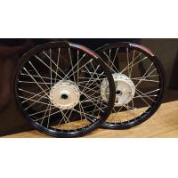 ราคา ชุดล้อดำ YOKO ขอบเรียบดุมเดิมสีบอร์น ลูกปืน ซี่ชุบเงิน 1 40x2 ใส่ W110iW125i ปลาวาฬ (7683119634)