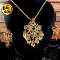 ราคา ราคาโดน สร้อยเซ็ตพลอยสีแดงทับทิมสลับเขียวมรกต โลหะสีทอง พร้อมต่างหู แบบหนีบ (19553773095)