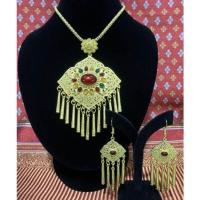 ราคา ชุดสร้อย ต่างหู เงินรมดำ เงินขาว สีทองใส่กับชุดไทยสวยๆ (21310549683)