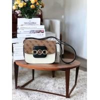 ราคา กระเป๋าสะพายguess hensely mini shoulder bag สวยมาก (21381331433)