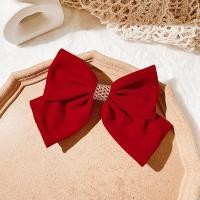 ราคา แฟชั่นเกาหลีโบว์กำมะหยี่กิ๊บเชือกคาดผม 2022 ใหม่สีแดงคาดผมปีใหม่เครื่องประดับผม (17338994599)