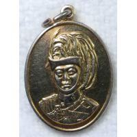 ราคา เหรียญ ร 6 พระบาทสมเด็จพระมงกุฎเกล้าเจ้าอยู่หัว ครบ ๘๐ ปี ลูกเสือไทย พิมพ์เล็ก กะไหล่ทอง (19684895982)