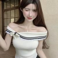 ราคา เสื้อผ้าของผู้หญิงเสื้อยืดถักเปิดไหล่ข้างเดียวสไตล์ผูกโบว์สำหรับฤดูร้อน (19971957581)