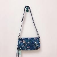 ราคา Music broadcast joint name new clutch printed cosmetic bag coin purse 8105 crossbody 4346 (19623561085)