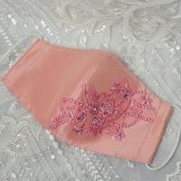 ราคา BallugaMask แมส แมสผ้าไหม ปักลูกไม้ ปักเลื่อม ติดเพชร แมสออกงาน แมสปิดปาก แมสปิดจมูก แมสกรอง3ชั้น มีช่องสอด แผ่นกรอง mask (15809921075)