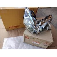 ราคา ชุดโคมไฟหน้าแท้ CLICK 110 รุ่นคาร์บู เพ 1 ชุด พร้อมขั่วหลอดไฟหน้า 1 ชุด อะไหล่แท้ศูนย์ HONDA (18090103320)