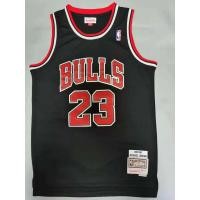 ราคา ชิคาโกบูลส์บาสเกตบอลสวมด้านบนNBA Breathable Sportswear เสื้อกั๊กแขนสั้นหมายเลข 23 เสื้อกั๊กแขนกุด Chicago Bulls basketball shirt NBA Breathable short sleeve vest No 23 sleeveless vest (20744972537)