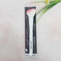 ราคา แปรงแต่งหน้า คอนทัวร์ Wet n Wild Contour Brush 1 Brush (21374931968)