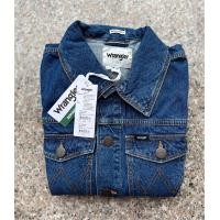 ราคา WRANGLER แจ็คเก็ตยีนส์ผู้ชาย สียีนส์ ทรงตรงใส่สบาย ไม่ยืด ของแท้ พร้อมส่ง (16432261993)