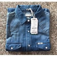 ราคา Wrangler เสื้อเชิ้ตผู้ชาย สียีนส์ฟอก ทรงตรงใส่สบาย กระดุมมุก ตัวนี้ไม่มีแต่งขาด Cotton 100 ของแท้จากช็อป (19065895166)