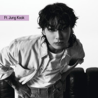 ราคา CALVIN KLEIN เสื้อยืดแขนสั้นผู้ชาย ทรง Relaxed รุ่น 40HM228 YAA สีขาว (21059119588)