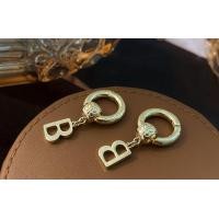 ราคา balenciaga Earring ใส่ได้ 2 แบบ ห่วง และ ห้อยตัวอักษร ดีไซน์เอกลักษณ์ของแบรนด์นี้ (16354117045)