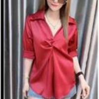 ราคา พร้อมส่ง เสื้อเชิ้ตคอปกเเฟชั่นผู้หญิงเนื้อผ้าซาติน ผ้าเงา พริ้ว ใส่สบาย (20058864574)