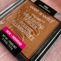 ราคา พร้อมส่ง ไฮไลท์ คอนทัวร์ ขายดี Wet n Wild MegaGlo Highlighting Powder Contouring Palette (19390532056)
