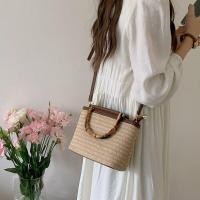 ราคา พร้อมส่ง กระเป๋าสาน สายหนัง หูไม้ ทรงน่ารัก minimal M264 (21269146917)