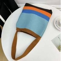 ราคา กระเป๋าสะพายไหล่แฟชั่น กระเป๋าแฟชั่นลายทางตรง งานไหมพรม พร้อมส่ง (19983622031)
