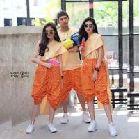 ราคา ชุดไทย 2ชิ้น พี่หมื่นกับแม่หญิงการะเกด สไบ ญ เสื้อคอกลม ช ผ้าซาติน พร้อมกับโจงกระเบนผ้าคอตตอน ใส่เล่นน้ำสงกรานต์ ใส่เป็นคู่น่ารักมากค่ะ (18473498730)