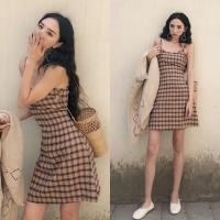 ราคา ราคาถูกที่สุด มินิเดรสสายเดี่ยวลายสก็อตสีน้ำตาล ผ้าบางใส่สบาย (16774018772)