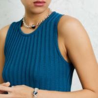 ราคา knitCircle APPROVAL Top 3สี Office collection เสื้อไหมพรมแขนกุด ทรงหางปลา ชายเสื้อหน้าสั้นหลังยาว เนื้อผ้าทิ้งตัว มีน้ำหนัก (20426769734)