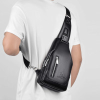 ราคา กระเป๋าสะพายข้างผู้ชายแบบใหม่ สไตล์เท่ๆ ดีไซน์หรูหรา สีดำ ความจุใหญ่ (21310475580)