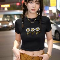 ราคา Trendique เสื้อครอป สำหรับผู้หญิงพิมพ์ลายดอกเดซี่คอกลมแบบปกติ สีดำ (21247042536)