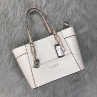 ราคา GUESS ทรงshopping ใหญ่ สะพาย ถือ (3602706723)