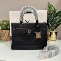 ราคา กระเป๋าถือlyn ทรง tote bag 2023 ผู้ดีมาก (19825649940)